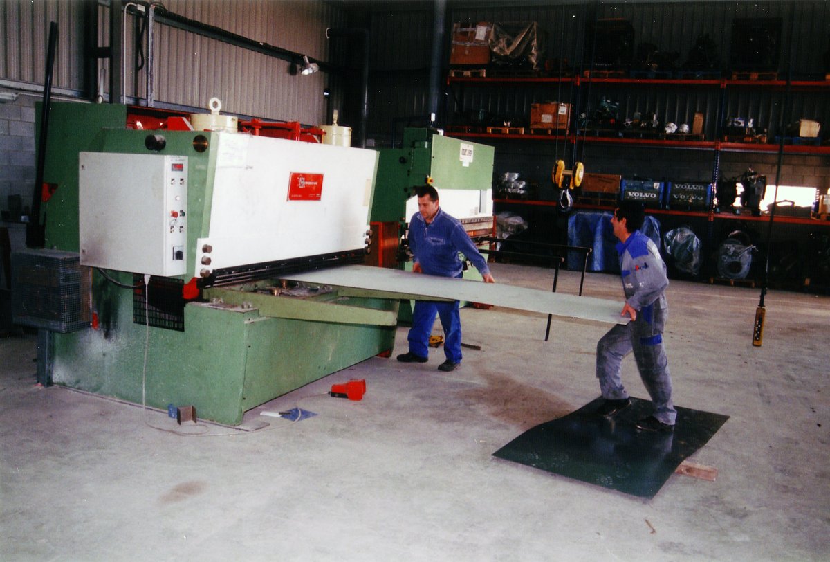 Imagen de Capitol 8 - 2004